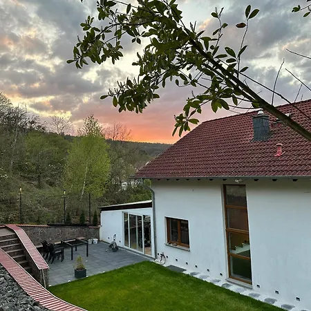 Willa Luxus-familienvilla Mit Privatem Pool Und Xxl Whirlpool, Kamin, Grill & Blick In Weinberge