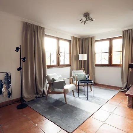 Luxus-familienvilla Mit Privatem Pool Und Xxl Whirlpool, Kamin, Grill & Blick In Weinberge * Bockenau