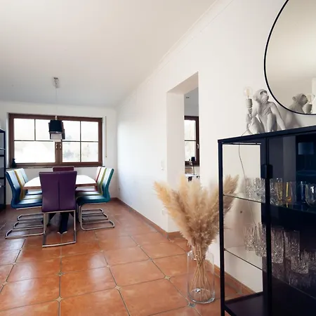 Luxus-familienvilla Mit Privatem Pool Und Xxl Whirlpool, Kamin, Grill & Blick In Weinberge Willa Bockenau