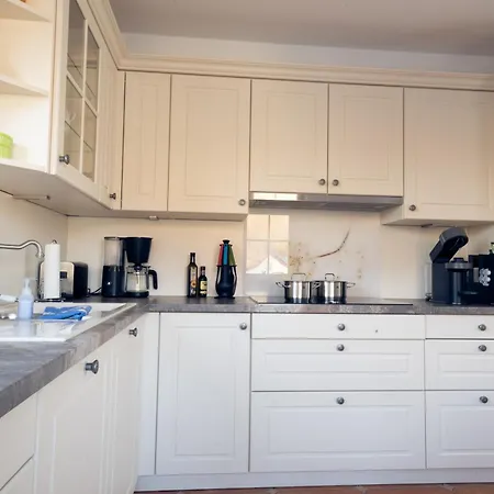 Villa Luxus-familienvilla Mit Privatem Pool Und Xxl Whirlpool, Kamin, Grill & Blick In Weinberge Bockenau