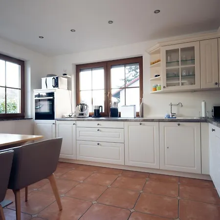 Luxus-familienvilla Mit Privatem Pool Und Xxl Whirlpool, Kamin, Grill & Blick In Weinberge * Bockenau