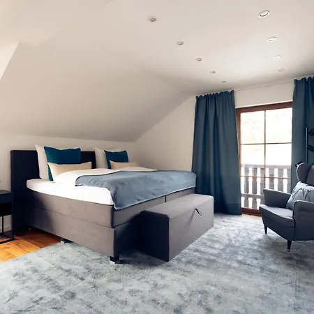 Luxus-familienvilla Mit Privatem Pool Und Xxl Whirlpool, Kamin, Grill & Blick In Weinberge Willa Bockenau