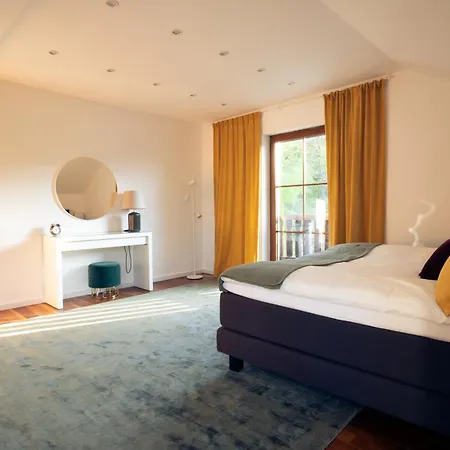 Luxus-familienvilla Mit Privatem Pool Und Xxl Whirlpool, Kamin, Grill & Blick In Weinberge Villa *