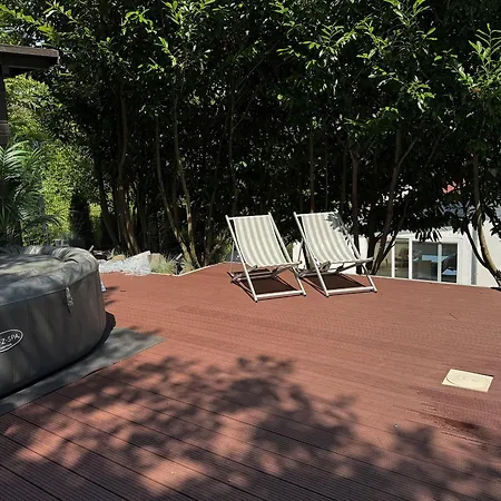 Luxus-familienvilla Mit Privatem Pool Und Xxl Whirlpool, Kamin, Grill & Blick In Weinberge Villa *