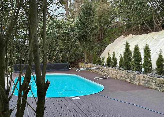 Luxus-familienvilla Mit Privatem Pool Und Xxl Whirlpool, Kamin, Grill & Blick In Weinberge