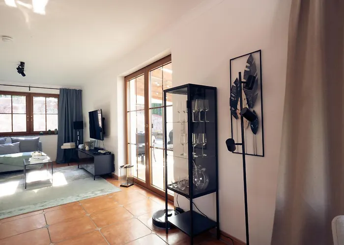 Luxus-familienvilla Mit Privatem Pool Und Xxl Whirlpool, Kamin, Grill & Blick In Weinberge Villa *