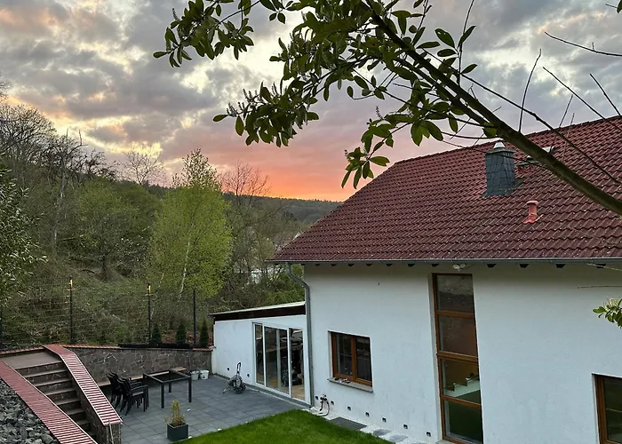 Villa Luxus-familienvilla Mit Privatem Pool Und Xxl Whirlpool, Kamin, Grill & Blick In Weinberge