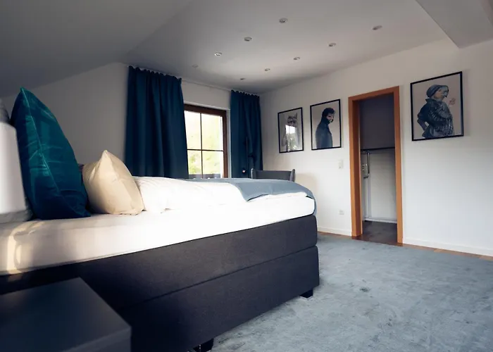 Villa Luxus-familienvilla Mit Privatem Pool Und Xxl Whirlpool, Kamin, Grill & Blick In Weinberge *