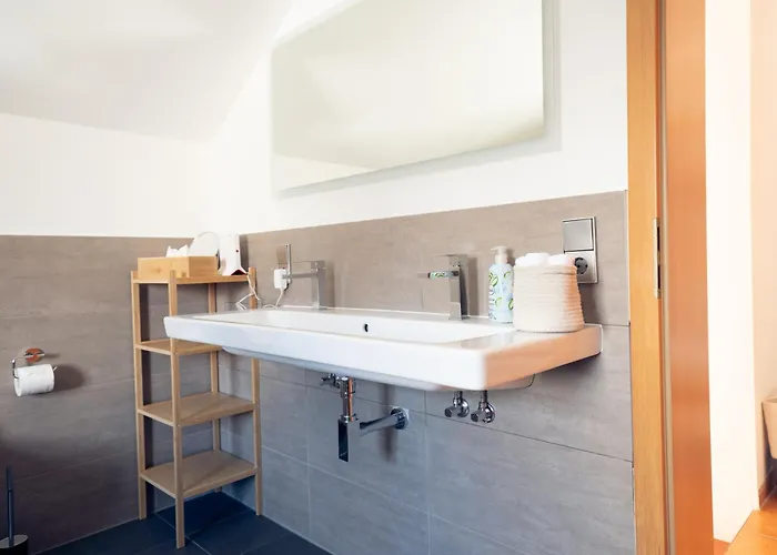 Luxus-familienvilla Mit Privatem Pool Und Xxl Whirlpool, Kamin, Grill & Blick In Weinberge Villa Bockenau