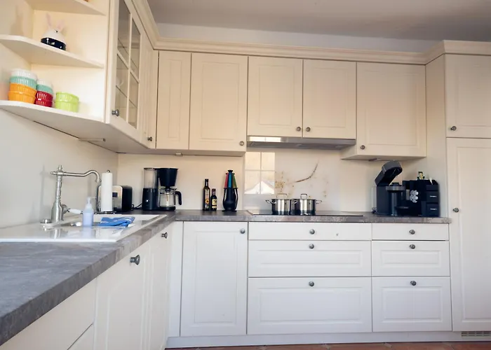 Villa Luxus-familienvilla Mit Privatem Pool Und Xxl Whirlpool, Kamin, Grill & Blick In Weinberge Bockenau