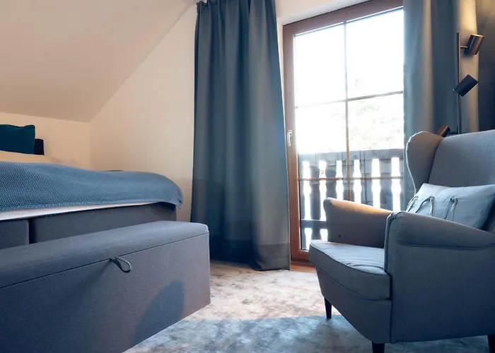 Villa Luxus-familienvilla Mit Privatem Pool Und Xxl Whirlpool, Kamin, Grill & Blick In Weinberge Bockenau