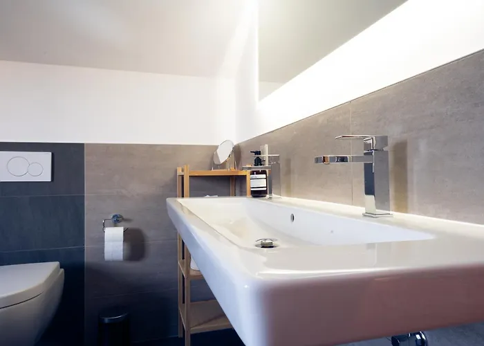 Luxus-familienvilla Mit Privatem Pool Und Xxl Whirlpool, Kamin, Grill & Blick In Weinberge * Bockenau