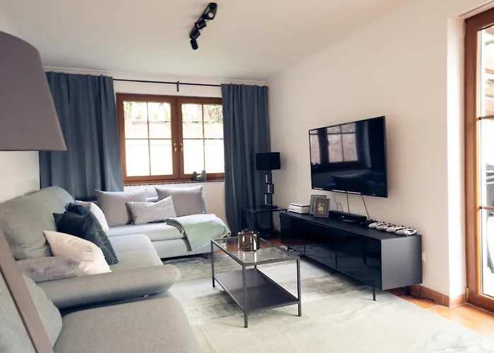 Villa Luxus-familienvilla Mit Privatem Pool Und Xxl Whirlpool, Kamin, Grill & Blick In Weinberge *