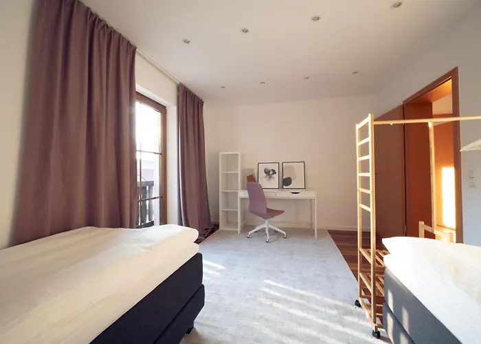 Luxus-familienvilla Mit Privatem Pool Und Xxl Whirlpool, Kamin, Grill & Blick In Weinberge