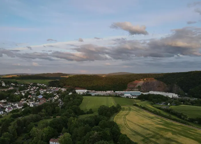 Luxus-familienvilla Mit Privatem Pool Und Xxl Whirlpool, Kamin, Grill & Blick In Weinberge Villa