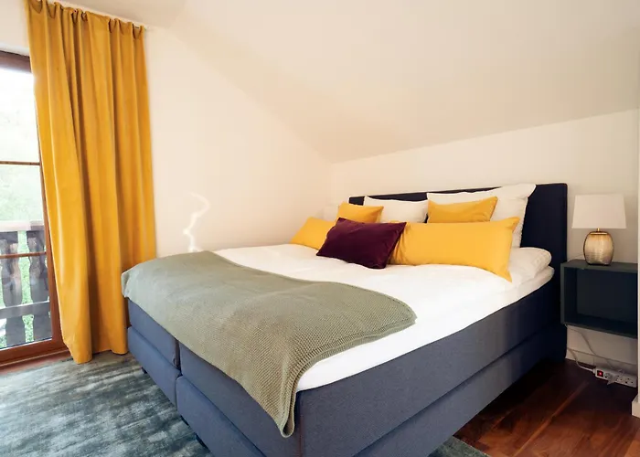 Villa Luxus-familienvilla Mit Privatem Pool Und Xxl Whirlpool, Kamin, Grill & Blick In Weinberge *